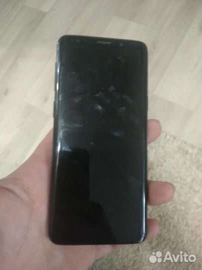 Samsung Galaxy S9, 4/64 ГБ