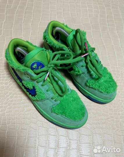 Кроссовки Nike женские