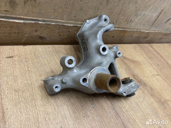 Кулак поворотный задний правый Vw Tiguan 17+ 2WD