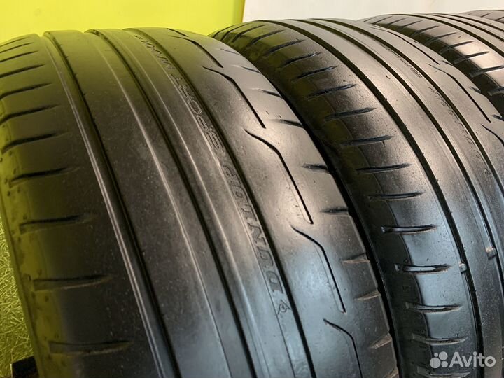 Dunlop Sport Maxx RT 235/55 R17