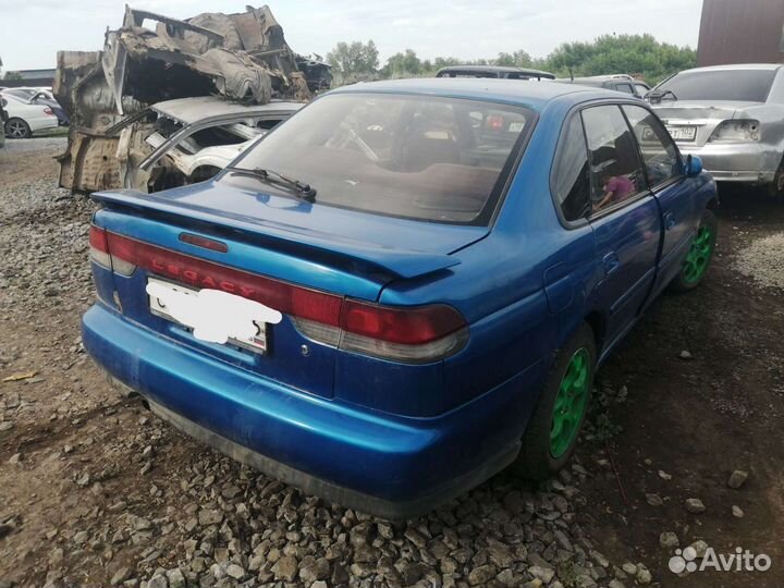 Субару Легаси в разборе