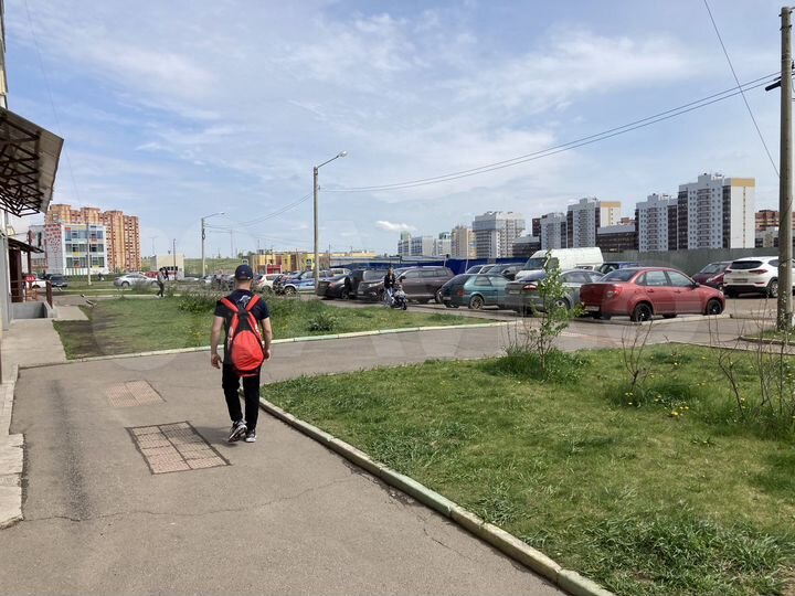 Торговая площадь, 65 м²