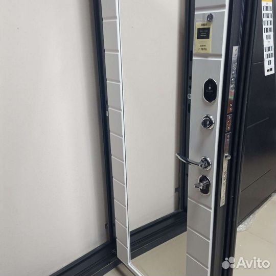 Дверь входная Фараон