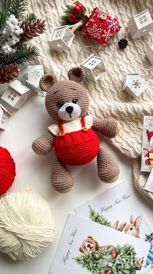 Мягкая вязаная игрушка мишка