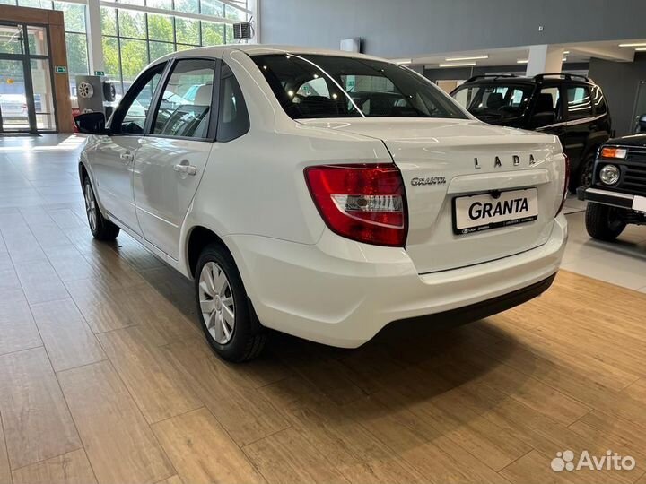 LADA Granta 1.6 МТ, 2024