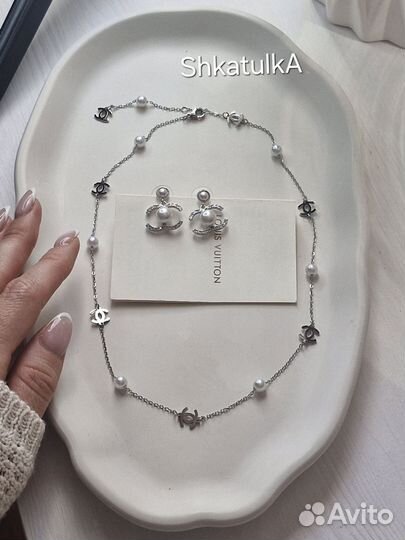 Колье с жемчугом Chanel цвет серебро