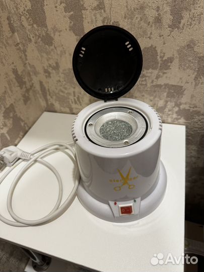 Стерилизатор для маникюрных инструментов