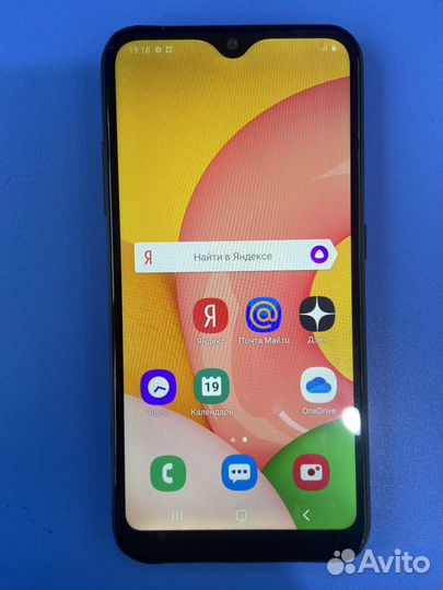 Samsung Galaxy A01, 2/16 ГБ