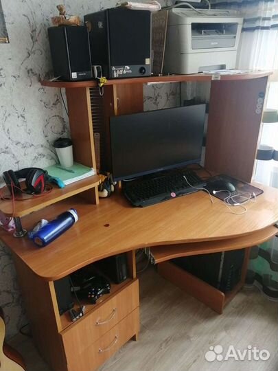 Компьютерный стол б/у (торг)