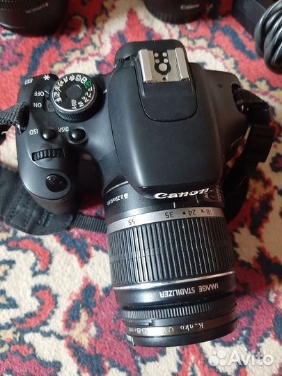 Зеркальный фотоаппарат