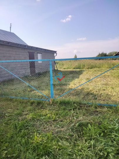 Дом 32,4 м² на участке 45,7 сот.