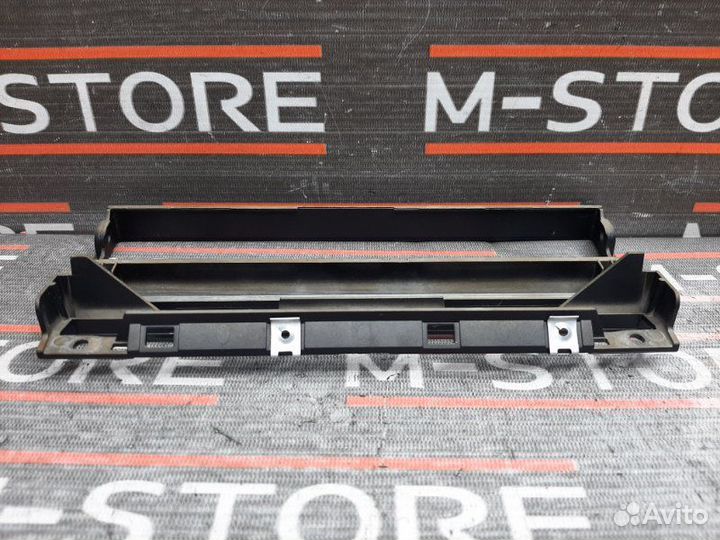 Рамка магнитолы Bmw 5-Series E39 M54B25 (256S5)