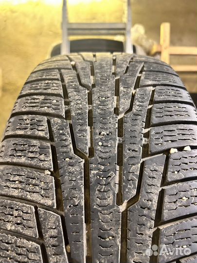 Nokian Tyres Hakkapeliitta R 225/50 R17 98R