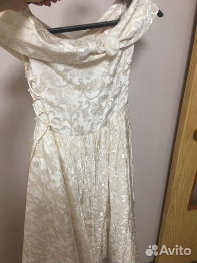 Нарядное платье