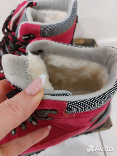 Кроссовки зимние