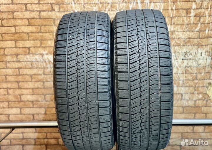 Bridgestone Blizzak Ice 205/55 R16