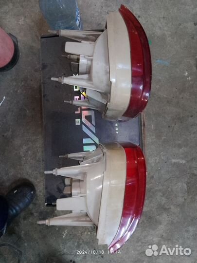 Фонари задние Форд Скорпио универсал