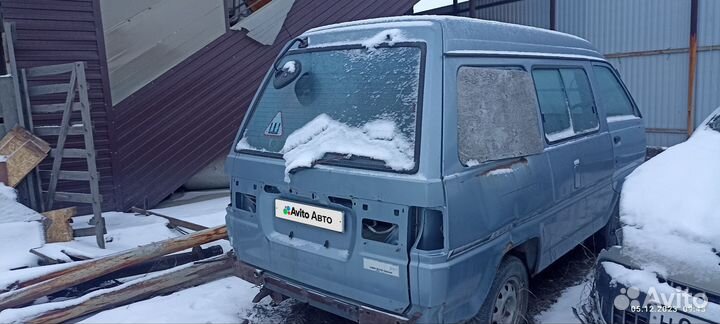 Toyota Lite Ace 1.5 МТ, 1988, битый, 189 242 км