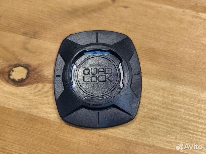 Универсальный адаптер для крепления Quadlock