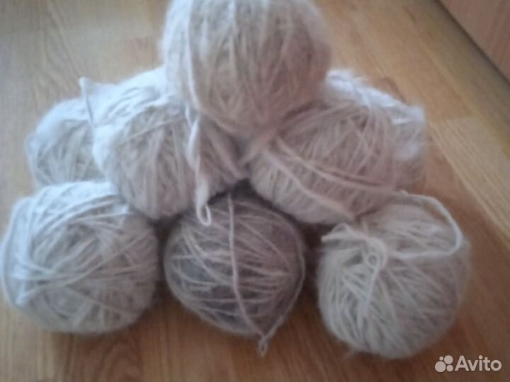 Собачья шерсть, всё носки,пояса,варежки