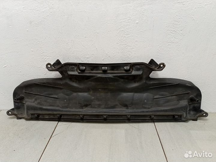 Дефлектор капота A2118800036