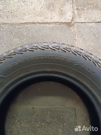 Kumho Road Venture SAT KL61 265/65 R17