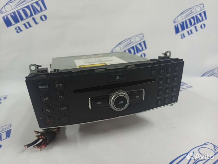 Магнитола Mercedes w204 C-class