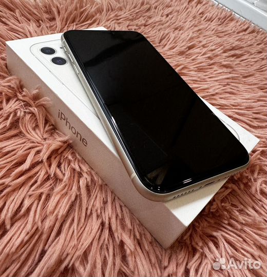 iPhone 11, 64 ГБ