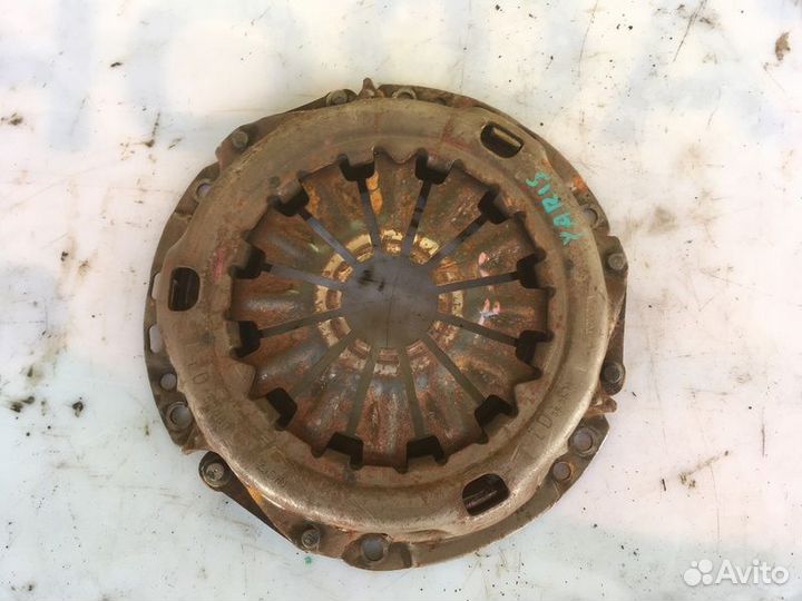 Корзина сцепления Toyota Yaris