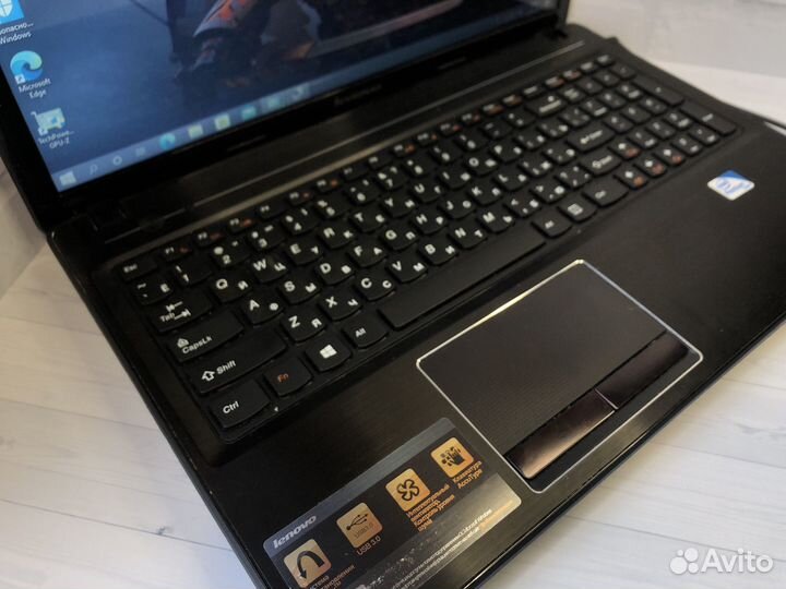 Мощный ноутбук Lenovo 2 видеокарты/intel