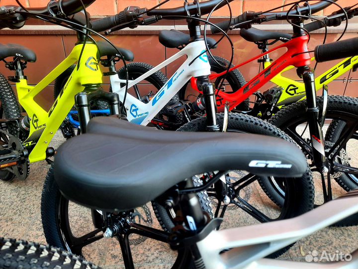 Велосипед GT