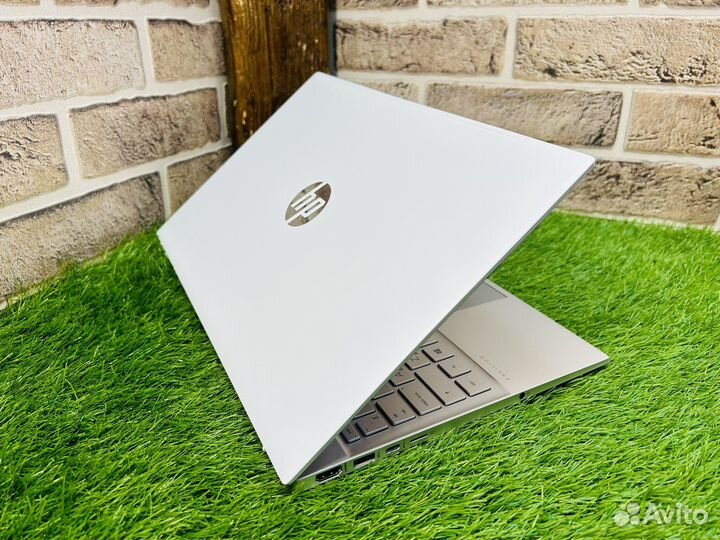 Металл Hp 2022г 12ядер Ryzen 5500/8/512