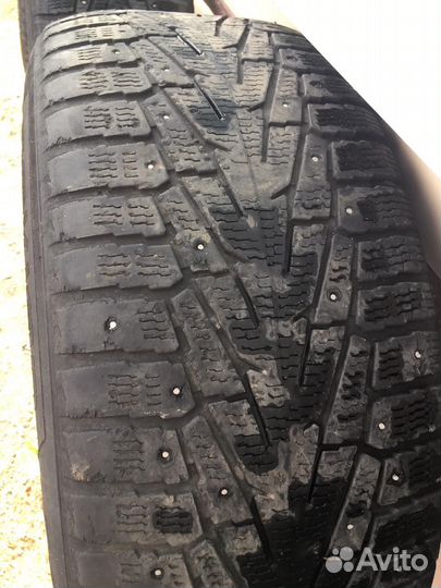 Nokian Tyres Hakkapeliitta 7 SUV 285/60 R18 и 285/60 R18