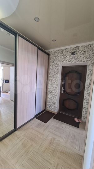 2-к. квартира, 59,4 м², 2/18 эт.