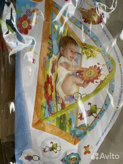 Детский развивающий коврик tiny love