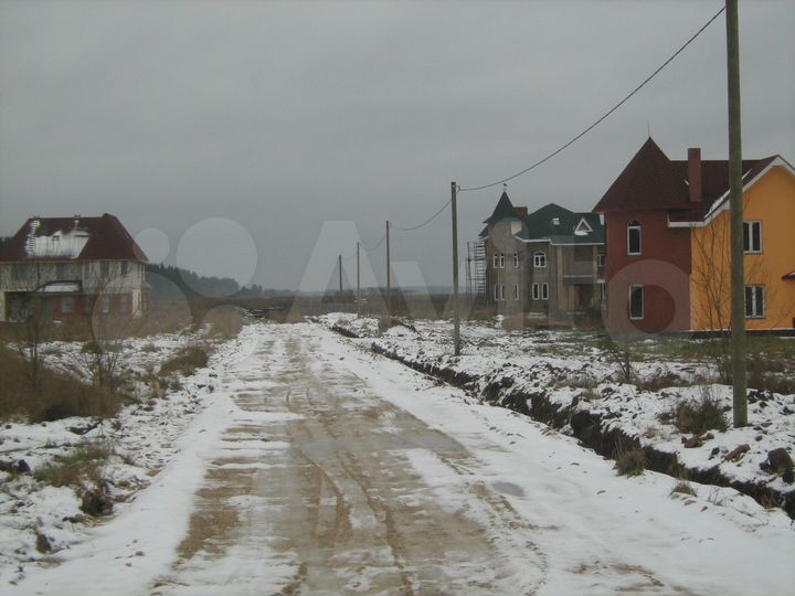 Дом 330 м² на участке 18 сот.