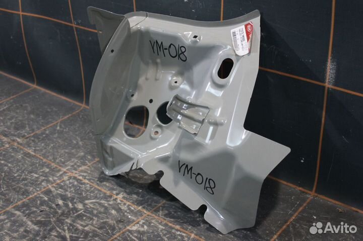 Панель заднего фонаря - Kia Cerato 3