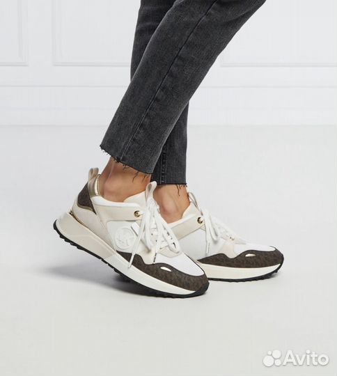 Кроссовки натуральная кожа