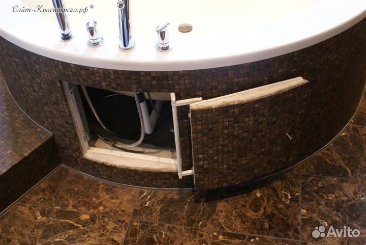 Смотровой люк в ванной под плитку