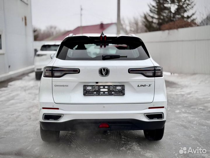 Changan UNI-S 1.5 AMT, 2024