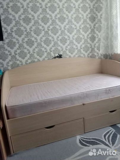 Детская кровать от 3 лет с матрасом бу