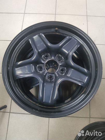 Bridgestone Dueler H/T 215/60 R17 96H