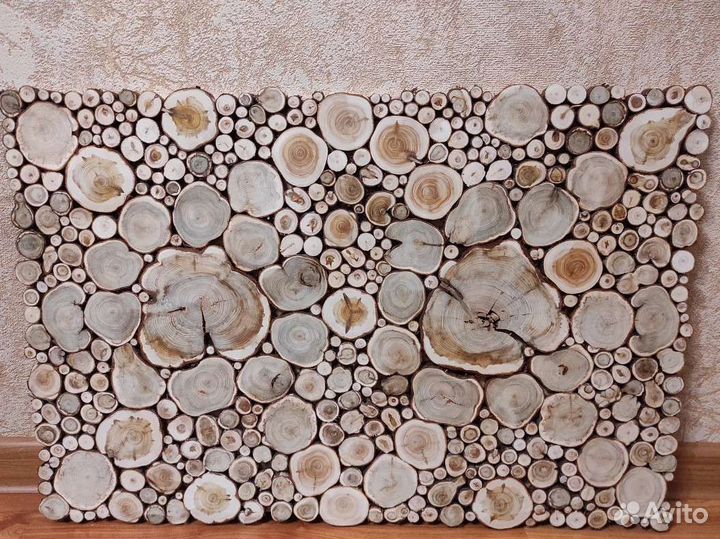 Панно из можжевельника