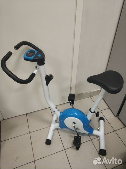 Велотренажер DFC-B8003