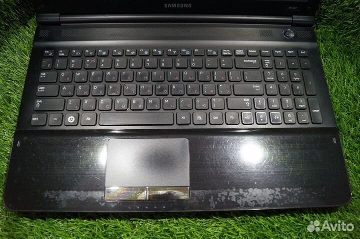 Мощный Samsung для танков и программ на Core i5