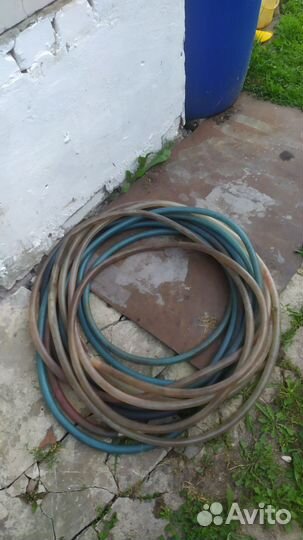 Шланг поливочный резиновый бу