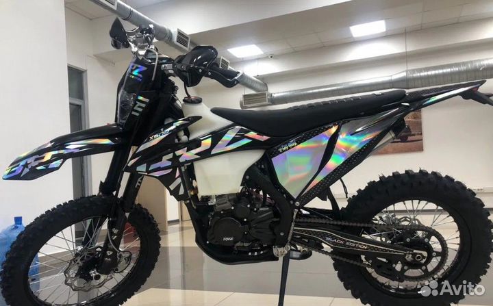 Мотоцикл BRZ X6NB Black Edition (ZS 174MN-5 NB300)