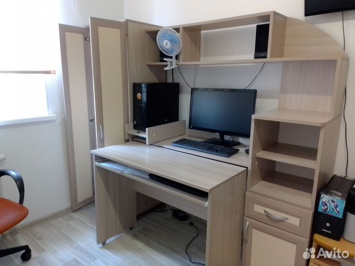 Школьный уголок бу