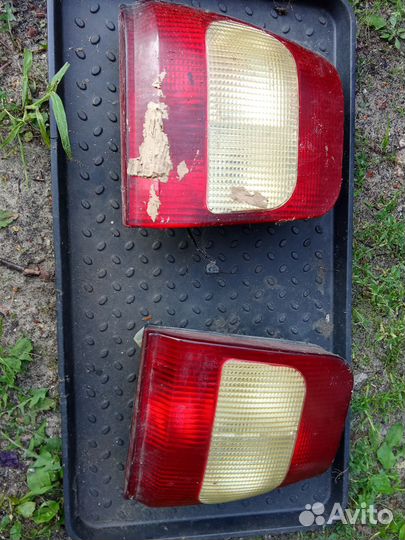 Задние фонари