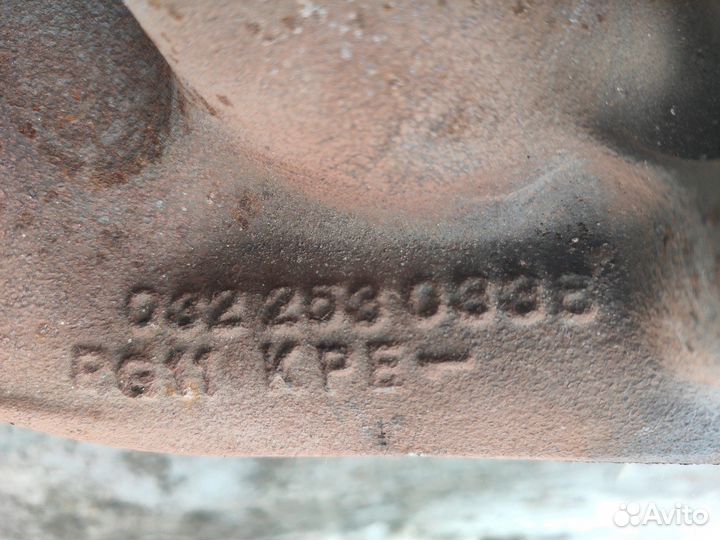 Коллектор выпускной Volkswagen Golf 3